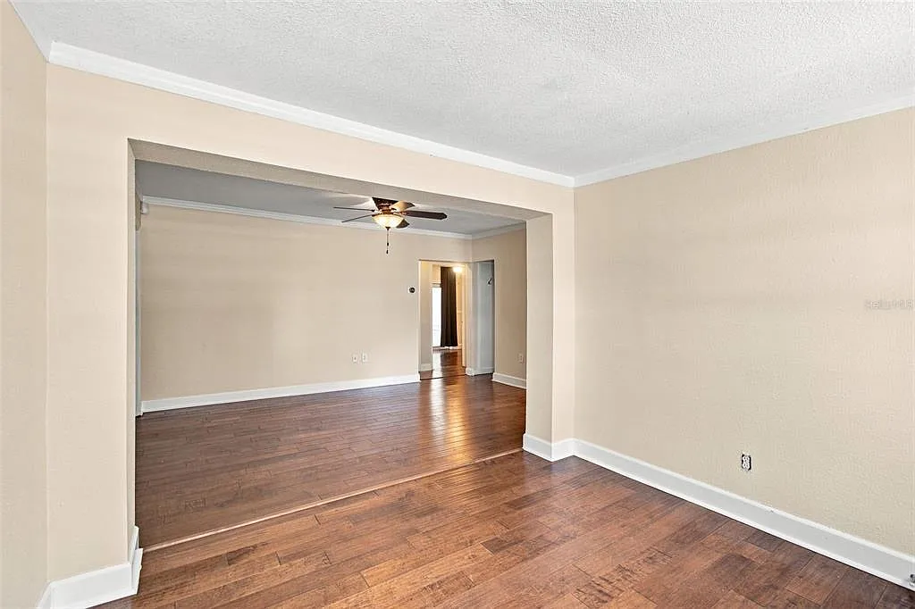 3 bed, 2.0 bath, 1527 sqft, $2,750 — Photo 4