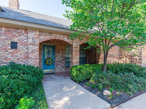 4th image of 43 Lytle Place Dr