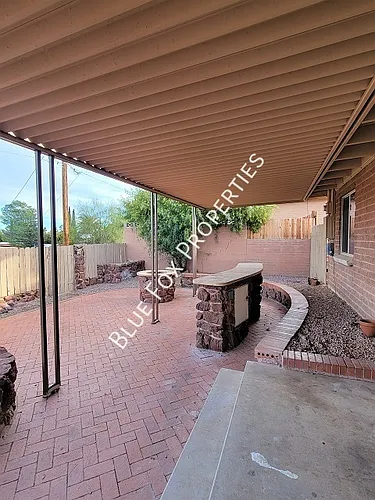 1933 S Palma Pl Photo 1