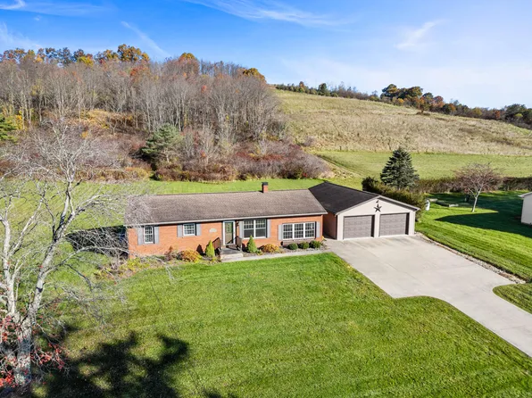 1513 Village Rd, Clearfield, PA 16830