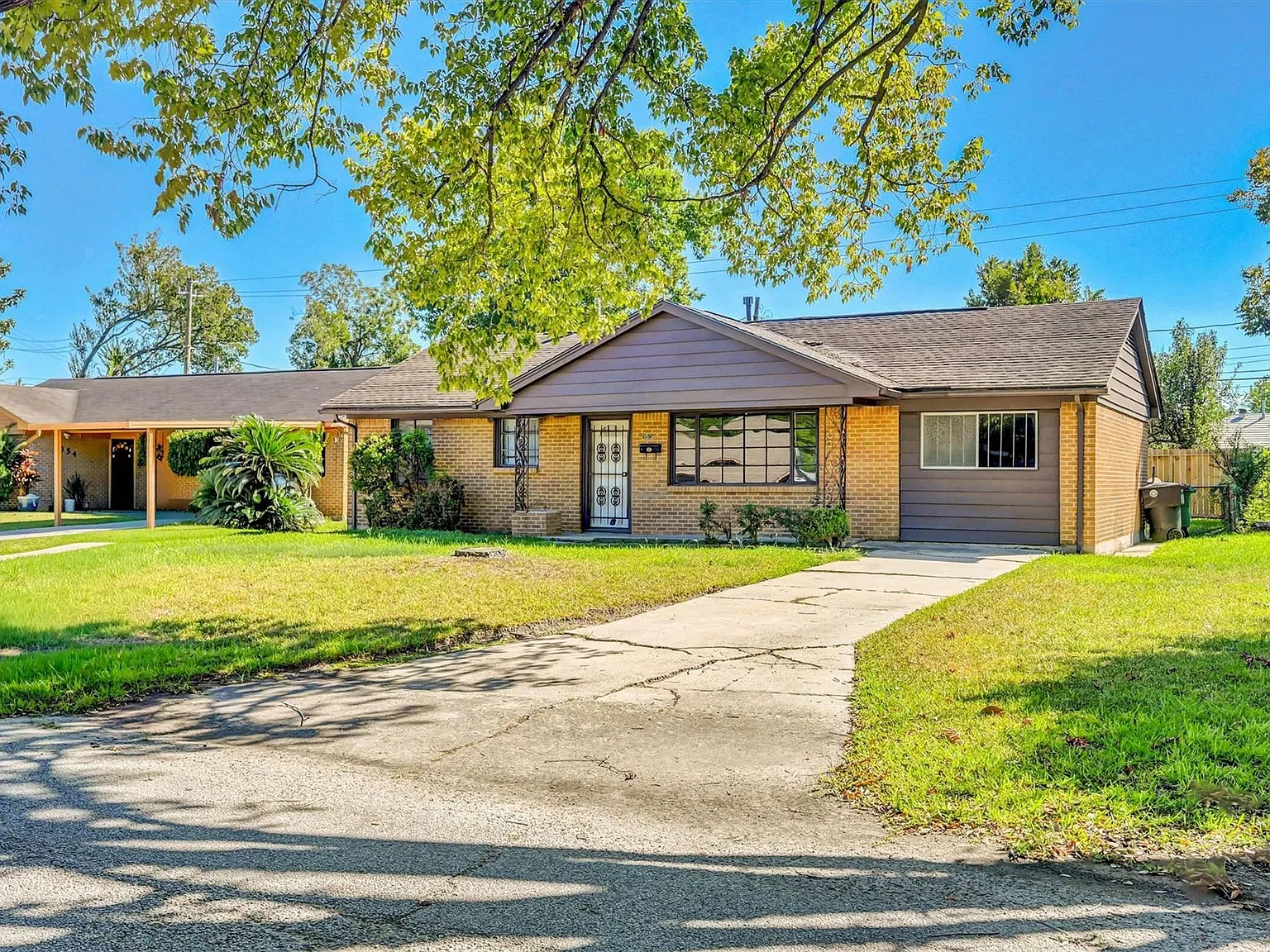 4 bed, 2.0 bath, 1550 sqft, $1,850 — Photo 3