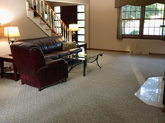 5th image of 4727 Cedar Ln