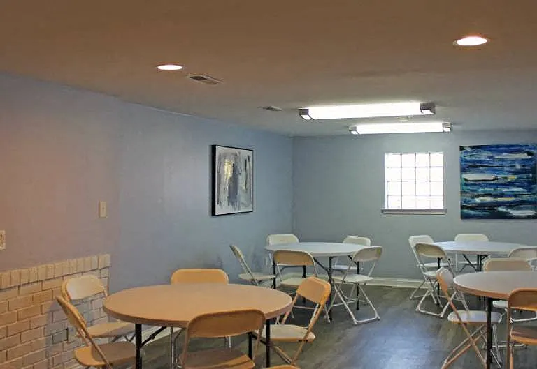 Tuscany Village Apartments — Photo 20