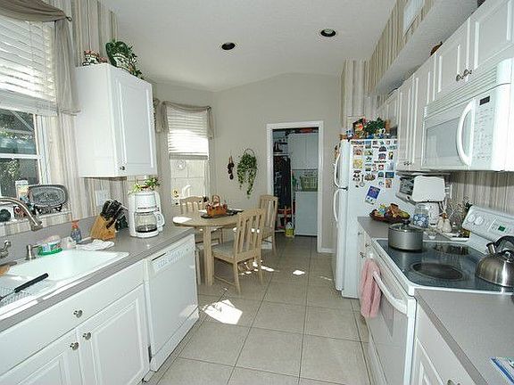 2nd image of 2613 SW 188th Ave #2613