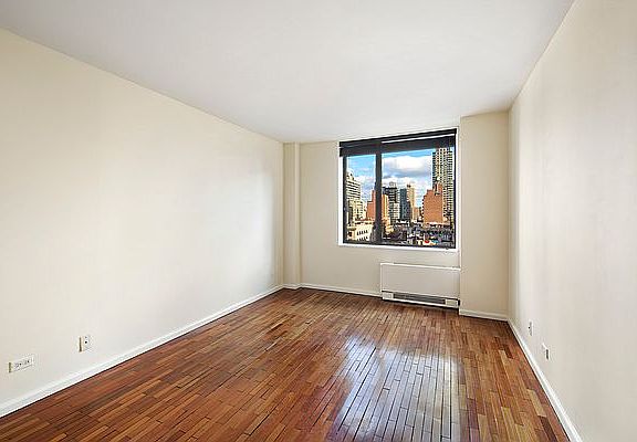 3rd image of 150 E 85th St APT 9H