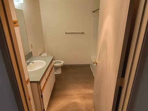 5th image of 3010 22nd Ave #825-27