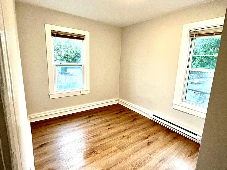 18 Lafayette St #3 — Photo 5