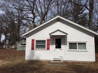 792 Stonewood St, Gaylord, MI 49735