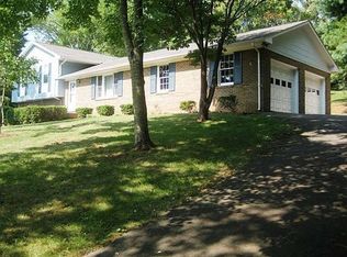 1903 Dellwood Rd, Charlottesville, VA 22901