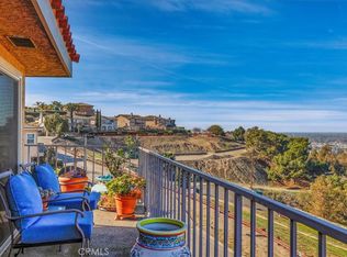 2700 E Panorama Dr APT 408, Signal Hill, CA 90755