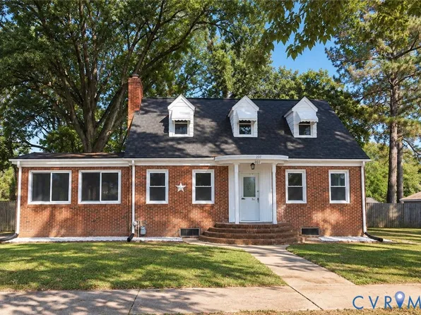 207 S Mesa Dr, Hopewell, VA 23860