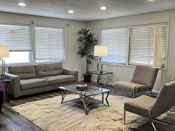 4th image of 1209 W Meadow Stream Rd #67
