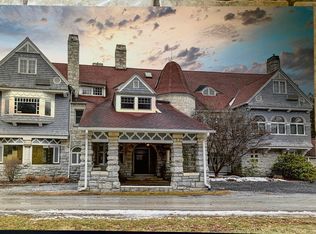 11 Prospect Hill Rd #C, Stockbridge, MA 01262