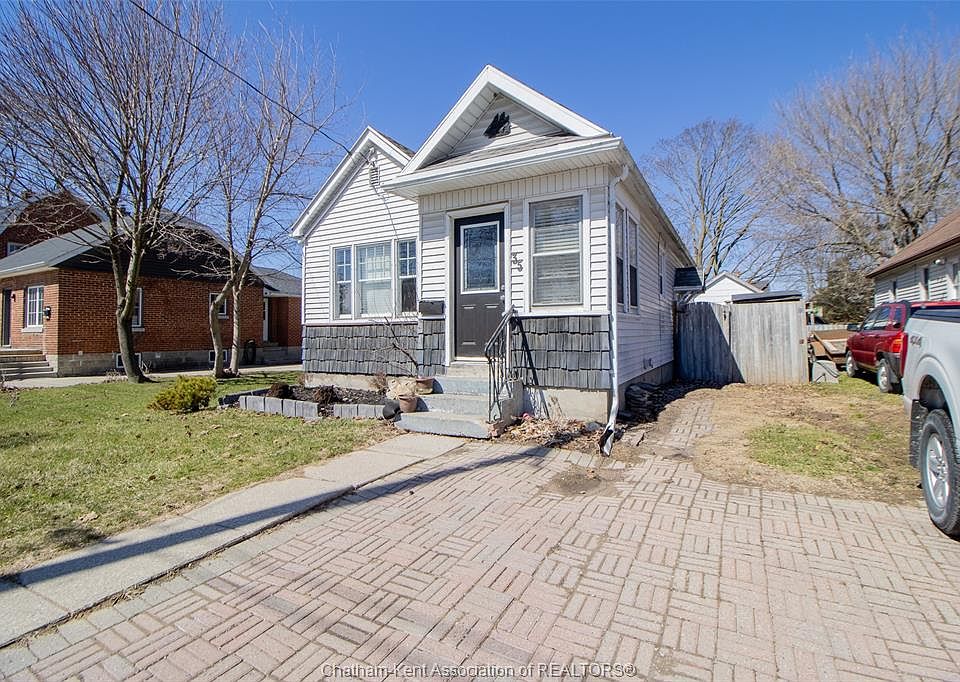 1st image of 35 Alexandra Ave
