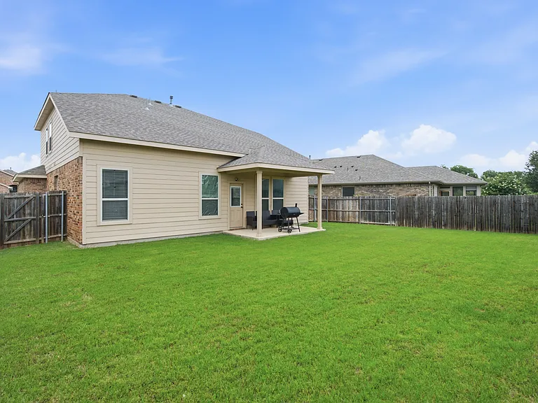 313 Sky Meadow Ln — Photo 31