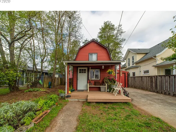 9635 SE Knight St, Portland, OR 97266