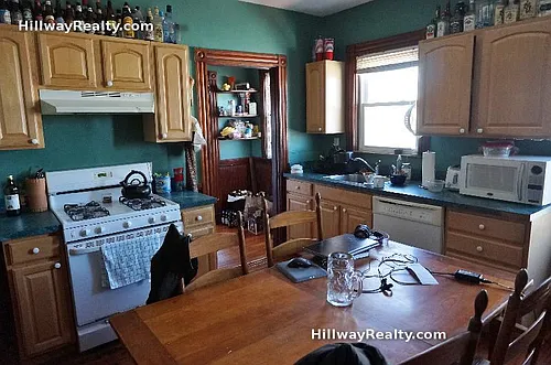 40 Weld Hill St #2 Photo 1