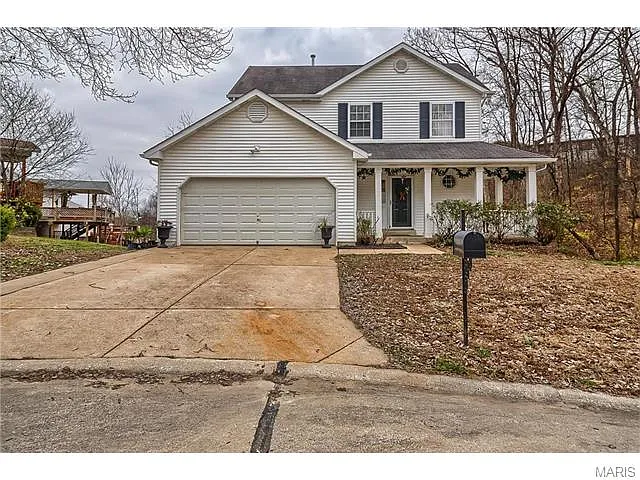 760 Highland Ave photo 1