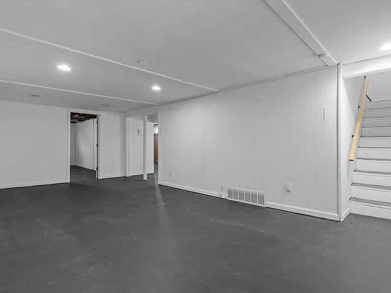 615 Wren Dr — Photo 19