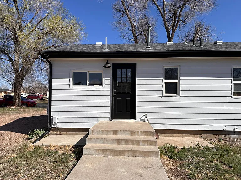 1134 Brighton St #B — Photo 13