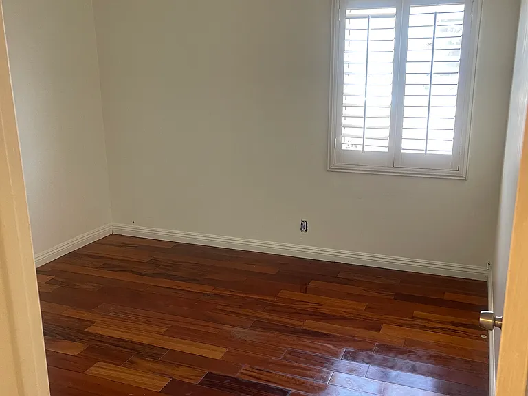 14623 Roxton Ave #A — Photo 7