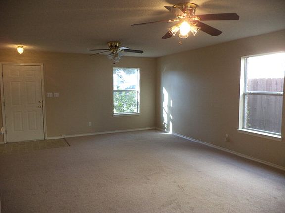 3rd image of 1431 Kokopelli Dr