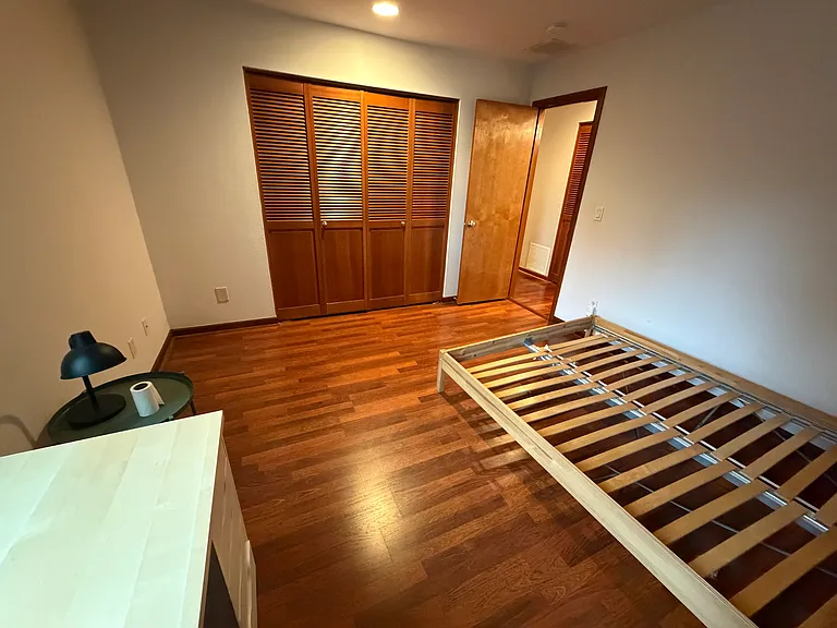 730 NW Naito Pkwy #E29 — Photo 14