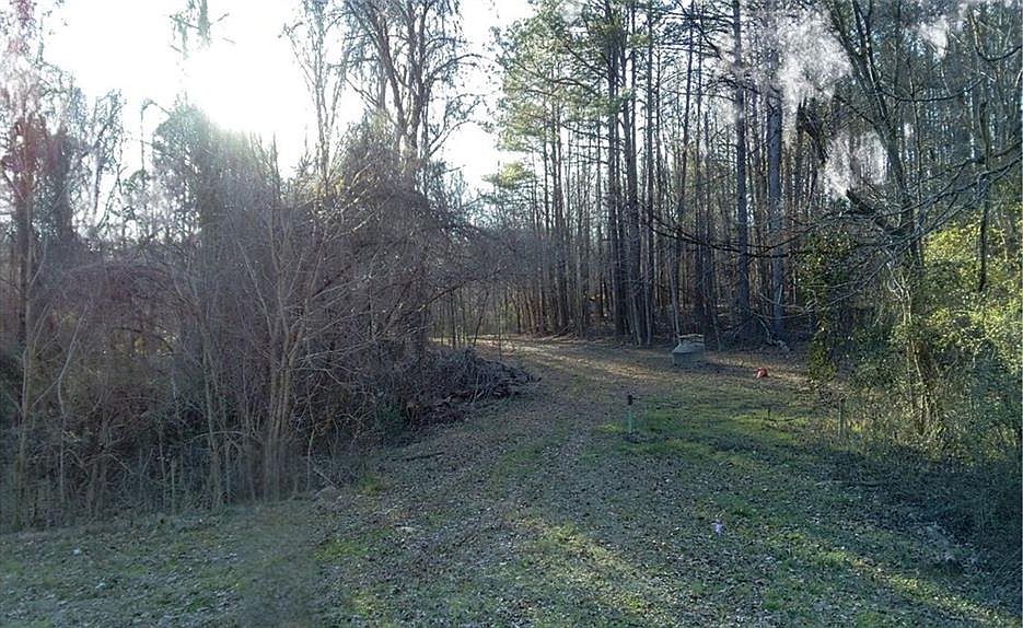 1st image of 0 Collier St SW #23