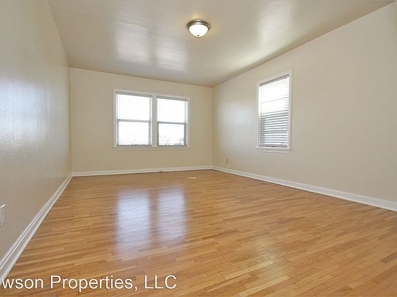 4th image of 2110 N 30th St APT 5