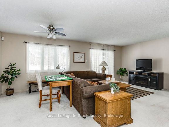 4th image of 808 Jane Blvd