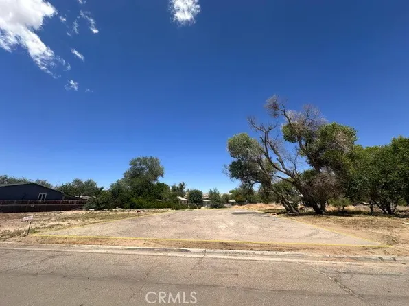 15780 Cottonwood St #62, Victorville, CA 92395