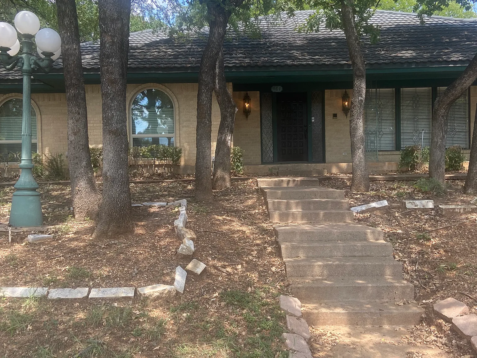 401 High Woods Trl — Photo 2