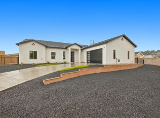 601 Acoma Dr, Belen, NM 87002