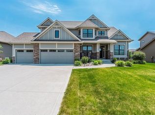 15110 Northview Dr, Urbandale, IA 50323