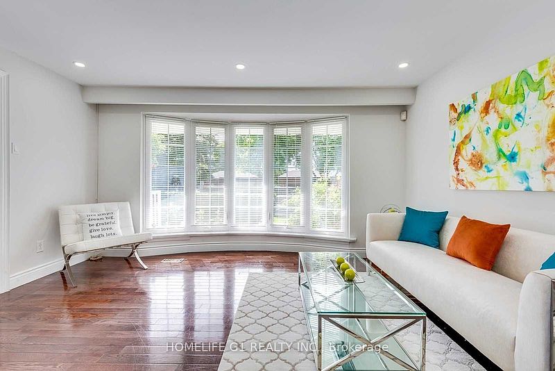 Mississauga House for rent - 3 Bedrooms — photo 4
