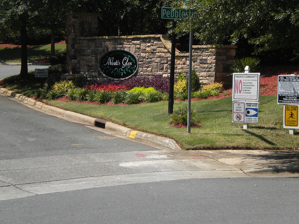 1st image of 7655 Abigail Glen Dr