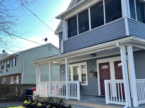 87 S Whittlesey Ave #1, Wallingford, CT 06492