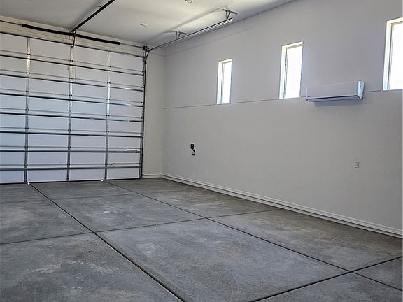 3rd image of 2787 Blueridge Court