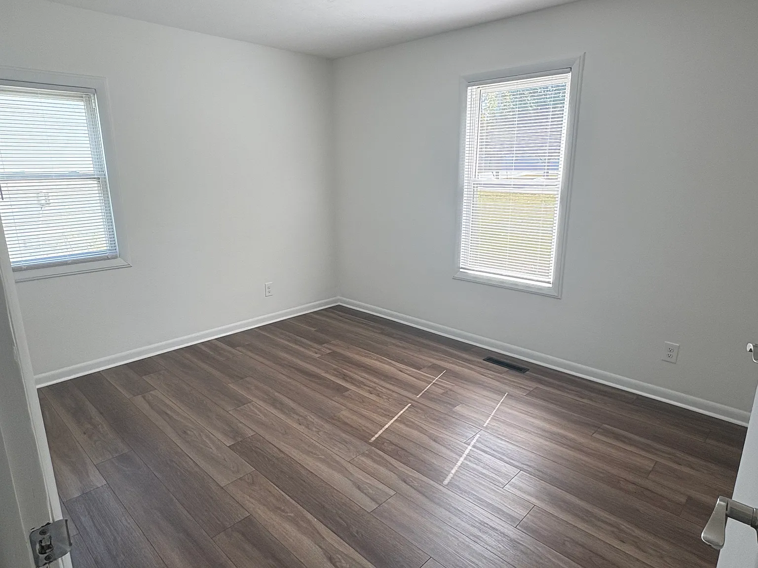 2 bed, 865 sqft, $1,500 — Photo 3