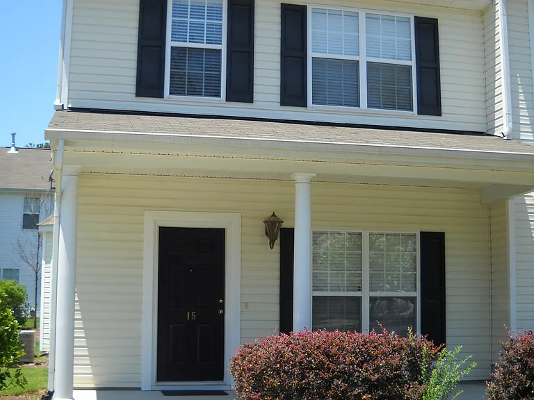 15 Sharpstone Ln — Photo 8
