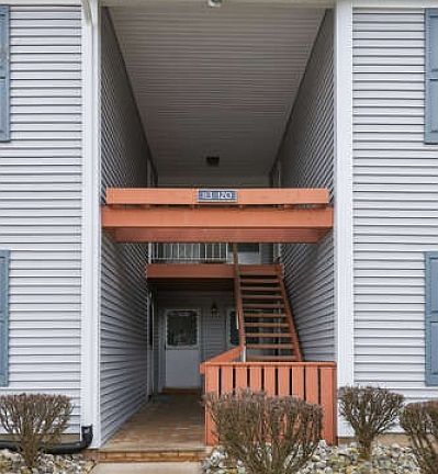 3rd image of 120 Aimwick Ct #120