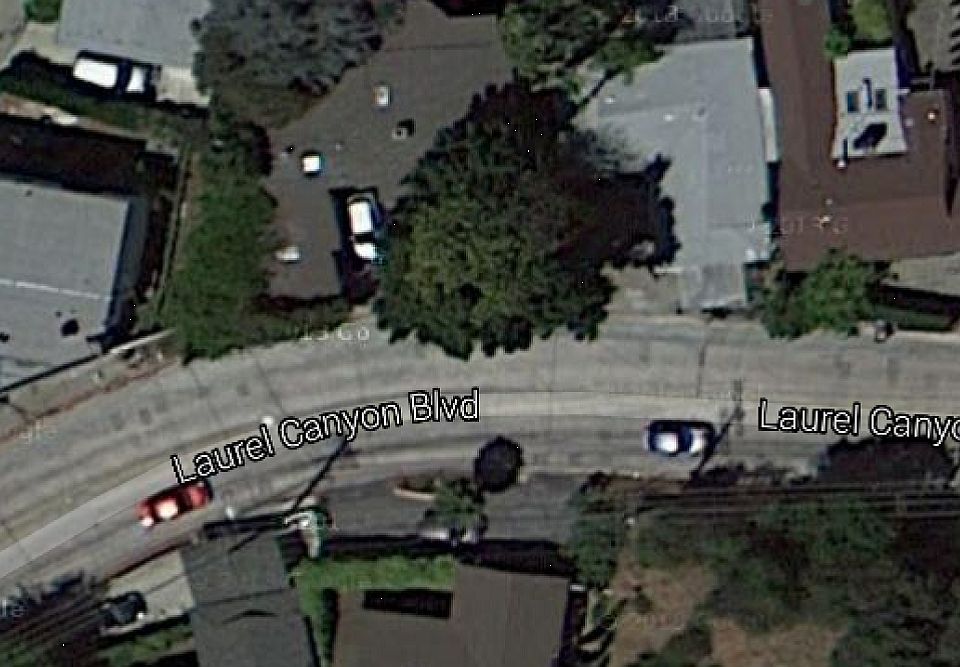 2nd image of 2755 Laurel Canyon Blvd