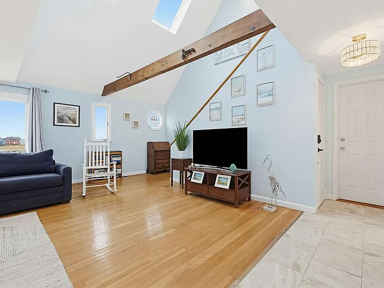 73 Church St #2 — Photo 12