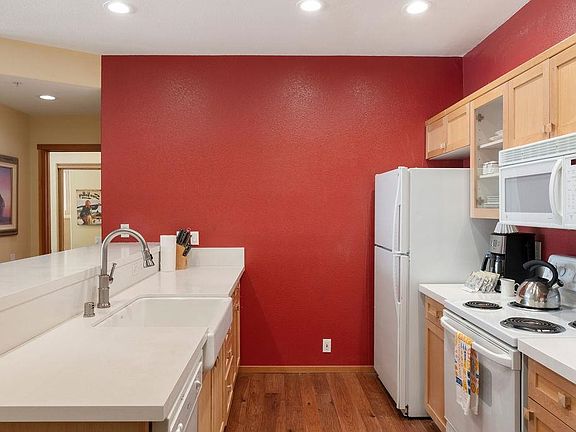 2nd image of 201 Shirley Canyon Rd #714