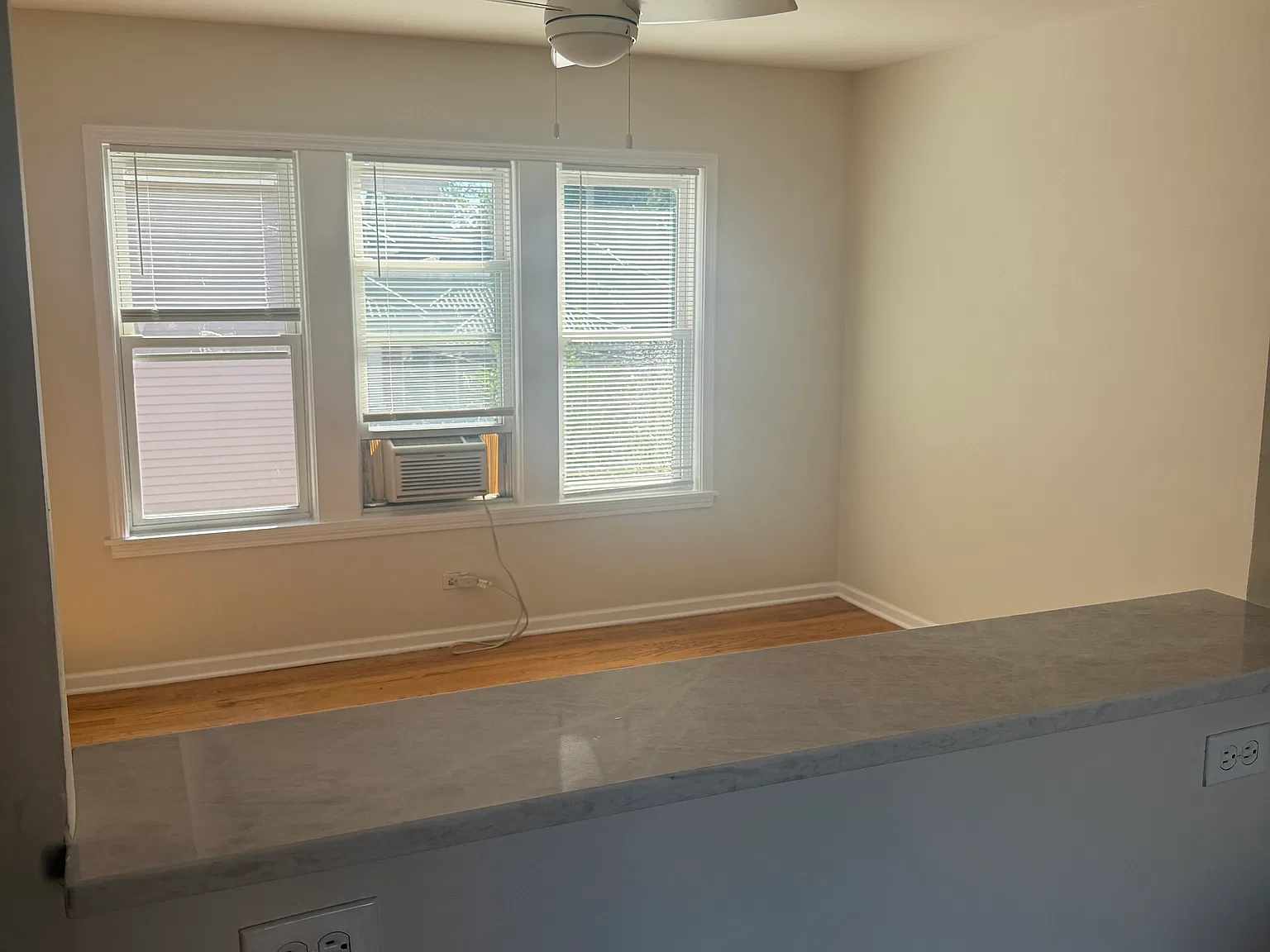 2 bed, 1100 sqft, $1,700 — Photo 3