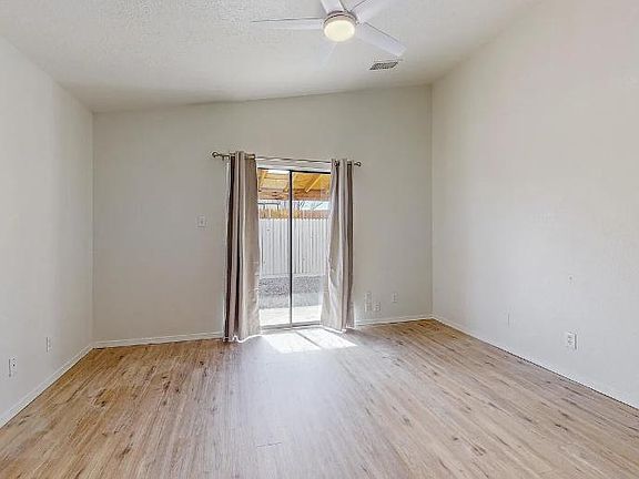 3rd image of 6520 Carney Ave NW