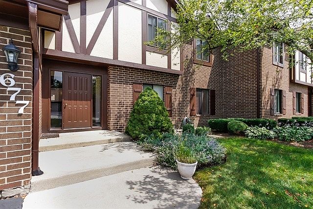 1st image of 677 Cross Creek Dr #Dd8
