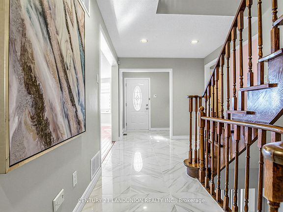 5th image of 180 Willowbrook Rd