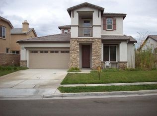 3020 Sun Delight Way, Hemet, CA 92545