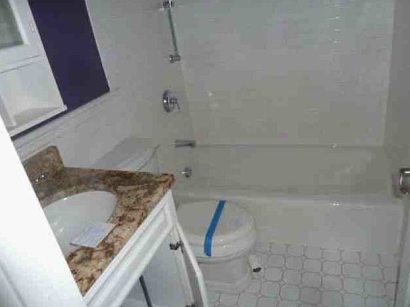 5th image of 5129 Kincardine Dr